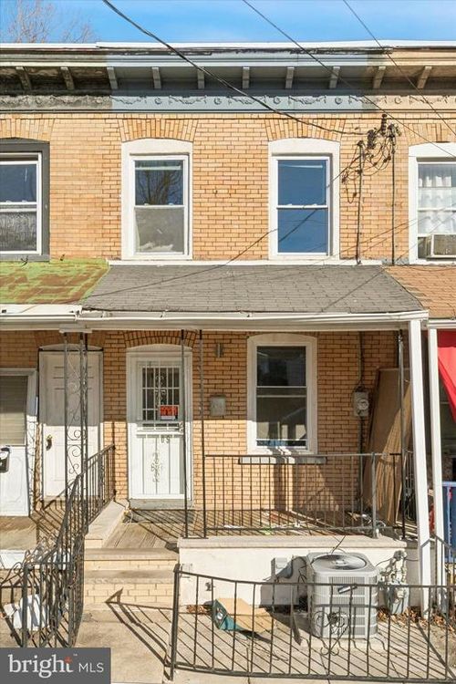 1005 Tyler Ave, DARBY, PA, 19023-1105 | Card Image