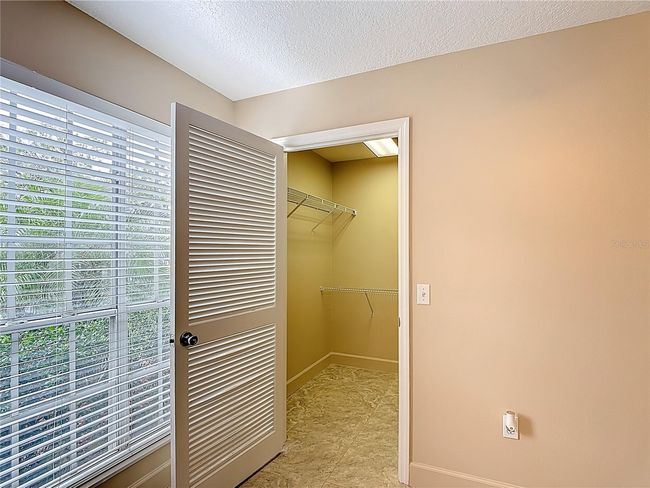 Primary walk in closet | Image 18