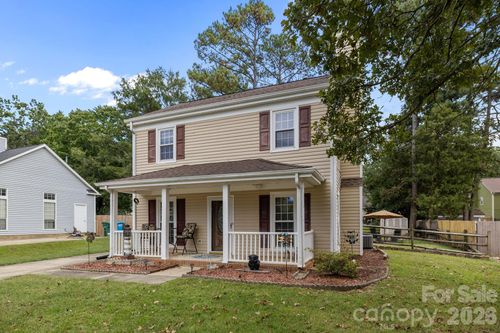 7601 Swedish Ivy Ln, Charlotte, NC, 28227-8735 | Card Image