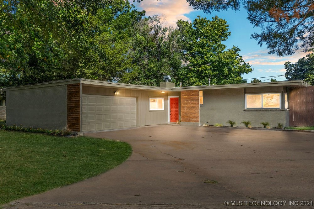 60th Pl, Tulsa, OK 74105