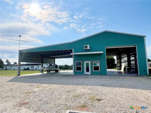 211 N 5th St, Port O Connor, TX, 77982 | Card Image