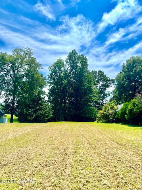 167 Saddle Tree Dr, Three Way, TN, 38343-6708 | Card Image