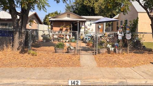 142 W Birch Ave, Pinedale, CA, 93650-1112 | Card Image