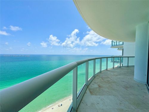apt-2802-6365 Collins Ave, Miami Beach, FL, 33141-9616 | Card Image