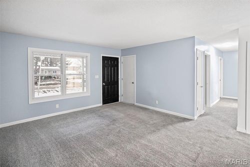 106 Lyndel St, Pleasant Hill, IL, 62366-2049 | Card Image