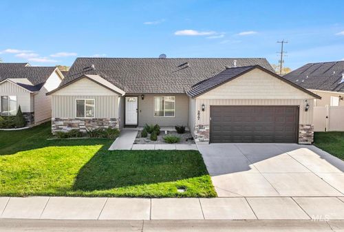 277 Benno St, Twin Falls, ID, 83301-5918 | Card Image