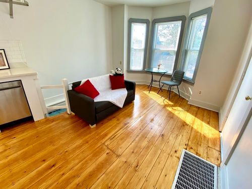 1f-32 Fairmont Ave, Cambridge, MA, 02139-4423 | Card Image