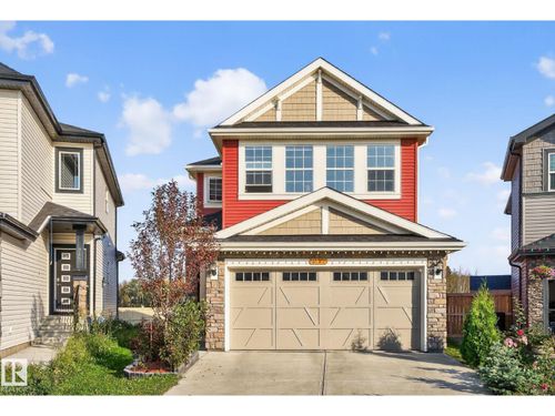 {{alt}} | Card Image