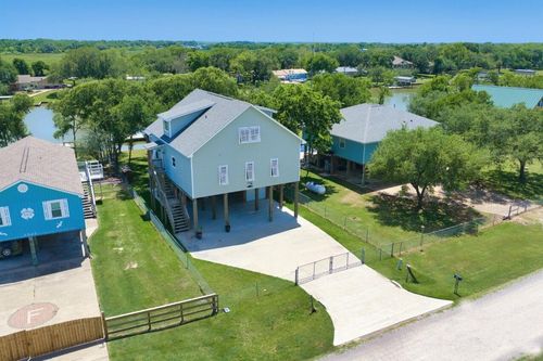 2569 County Road 291, Sargent, TX, 77414-2305 | Card Image