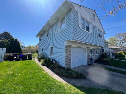 702 Burton Ave, Northfield, NJ, 08225-1606 | Card Image