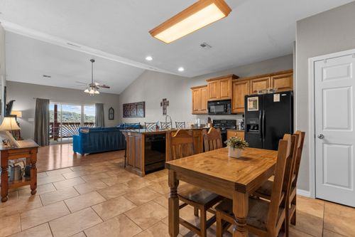 7-193 Rockwood Ln, Branson, MO, 65616 | Card Image