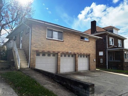 128 Pikeview Rd, Weirton, WV, 26062-3236 | Card Image