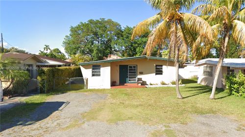 6561 Sw 34th St, Miami, FL, 33155-3957 | Card Image