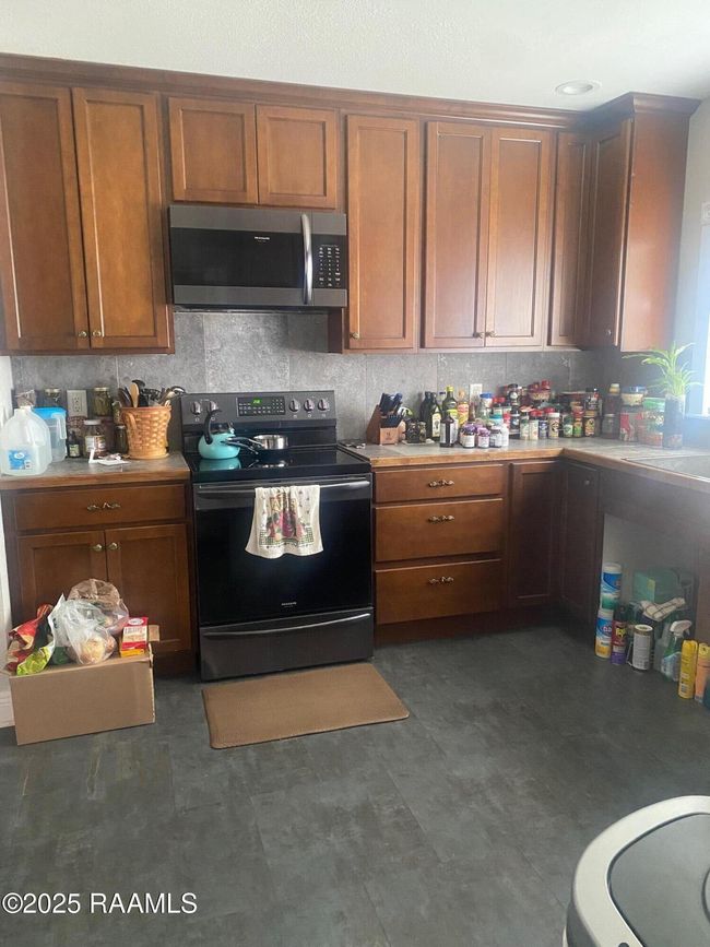 404 kitchen | Image 9