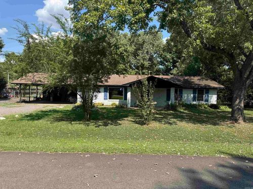 5 Ruth Dr, Conway, AR, 72032-9402 | Card Image
