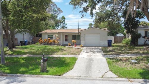 1021 San Marco Dr, Largo, FL, 33770-1618 | Card Image