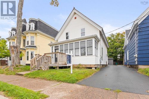 57 Pleasant St, Truro, NS, B2N3R8 | Card Image