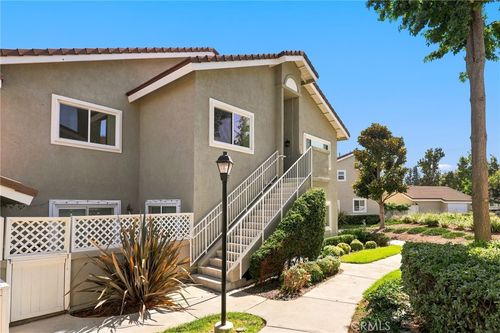 549 Springbrook N, Irvine, CA, 92614-7563 | Card Image