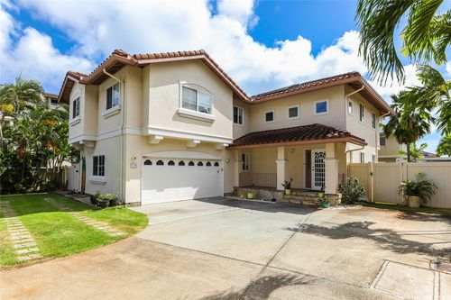 379 Ainahou St, Honolulu, HI, 96825-1510 | Card Image