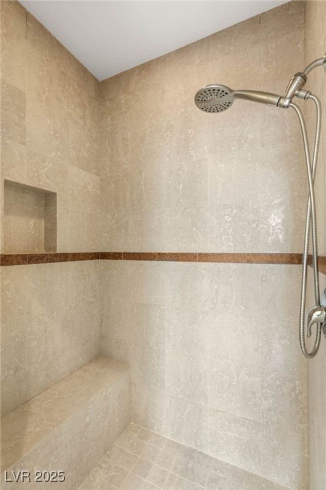 17 Morninglow Pass, House other with 4 bedrooms, 4 bathrooms and null parking in Henderson NV | Image 26