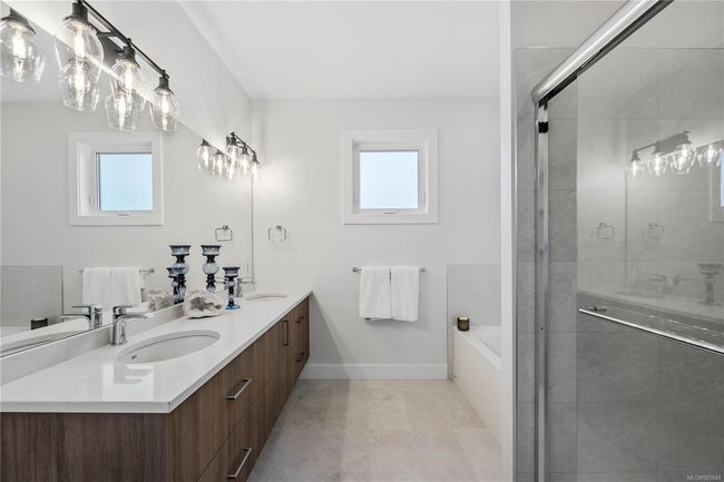 Photo of a similar home | Image 20