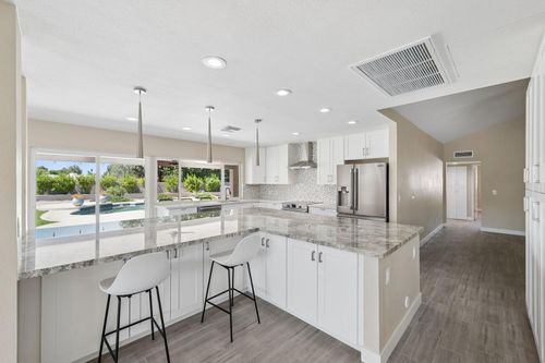 13222 N 1st Ave, Phoenix, AZ, 85029-1802 | Card Image