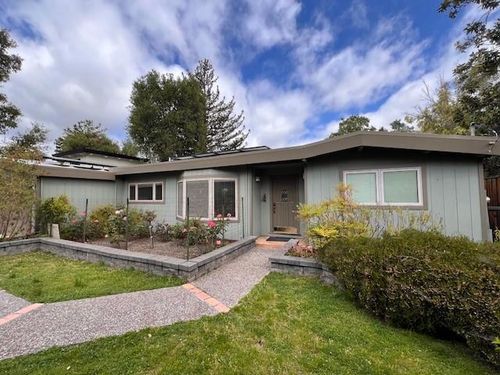 240 W Floresta Way, Portola Valley, CA, 94028-7537 | Card Image