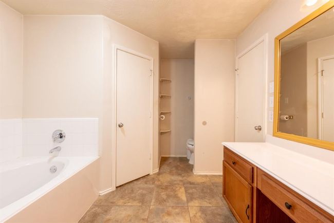 12718 Saibaba Dr, House other with 4 bedrooms, 2 bathrooms and null parking in Houston TX | Image 12
