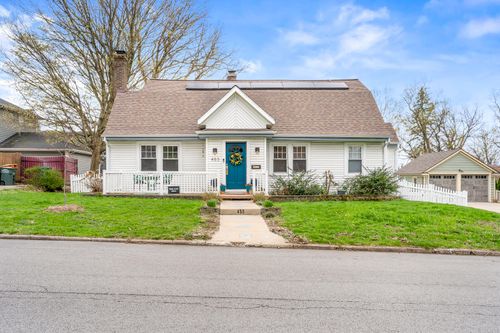 453 Chestnut St, Valparaiso, IN, 46385-4601 | Card Image