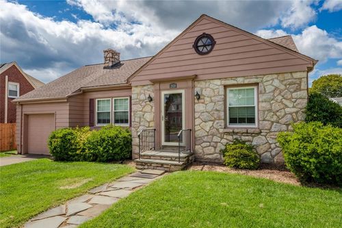 2121 Worthington Ave, Bethlehem, PA, 18017-4956 | Card Image