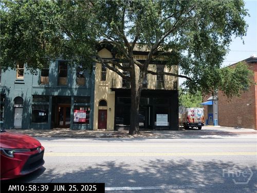 347 Martin Luther King Jr Blvd, savannah, GA, 31401-4254 | Card Image