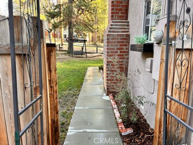 side yard | Image 20