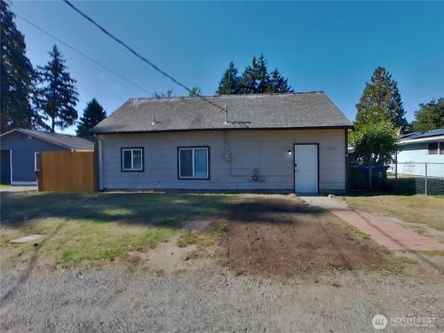 8408 E F St, Tacoma, WA, 98445-1916 | Card Image