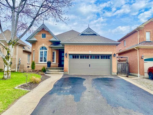 3 Underwood Dr, Whitby, ON, L1M1H8 | Card Image