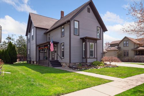 415 Yerkes St, Northville, MI, 48167-1637 | Card Image
