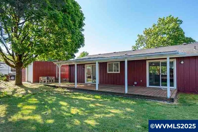 611 Ne Bockes Loop, House other with 3 bedrooms, 2 bathrooms and null parking in Sheridan OR | Image 7