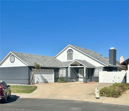 1404 Lark Ct, Santa Maria, CA, 93454-7200 | Card Image
