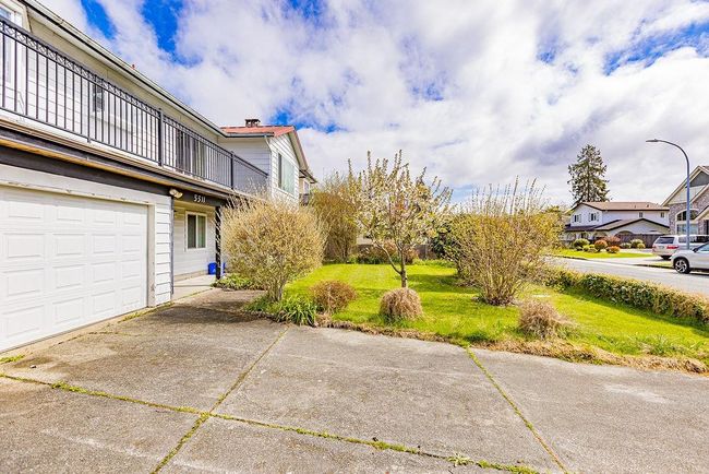 5511 Chemainus Drive, House other with 5 bedrooms, 3 bathrooms and 4 parking in Richmond BC | Image 39