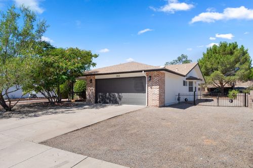 2513 Twin Buttes Dr Ne, Rio Rancho, NM, 87144-6740 | Card Image