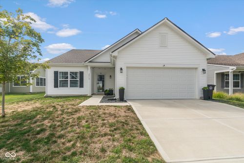 2019 Red Oak Ct, Shelbyville, IN, 46176-8451 | Card Image