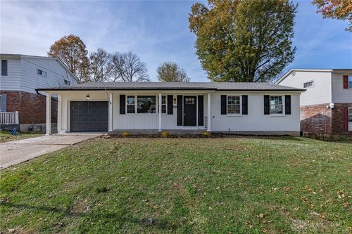 1747 Summit Hills Dr, Anderson, OH, 45255-2667 | Card Image