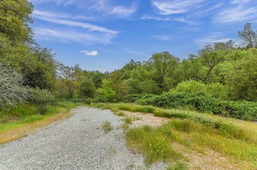 34 Foothill Village Dr, Angels Camp, CA, 95222 | Card Image