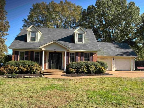 390 Rolling Acres Dr, Eads, TN, 38028-3402 | Card Image
