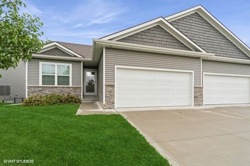 112 Hickory Way, Polk City, IA, 50226-8007 | Card Image