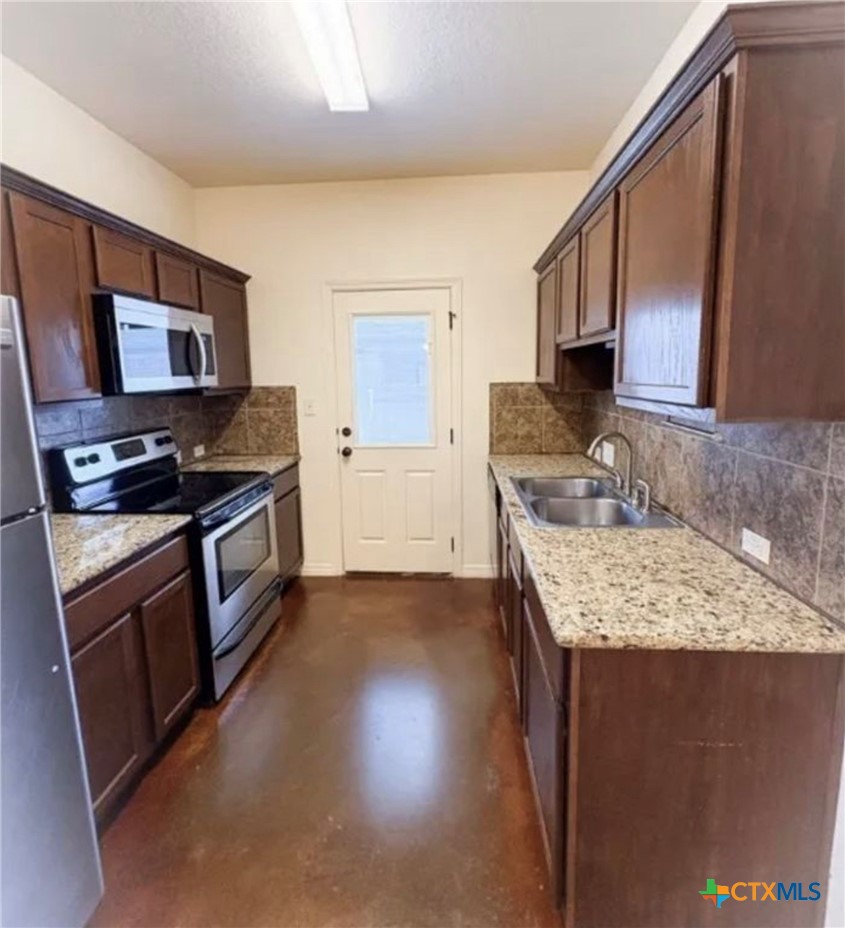 Residential Lease in Temple 5