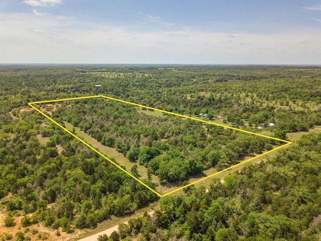 499 County Road 331, Home with 2 bedrooms, 2 bathrooms and null parking in Milano TX | Image 23