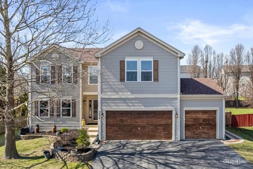 3204 Kennedy Ct, Montgomery, IL, 60538-3323 | Card Image