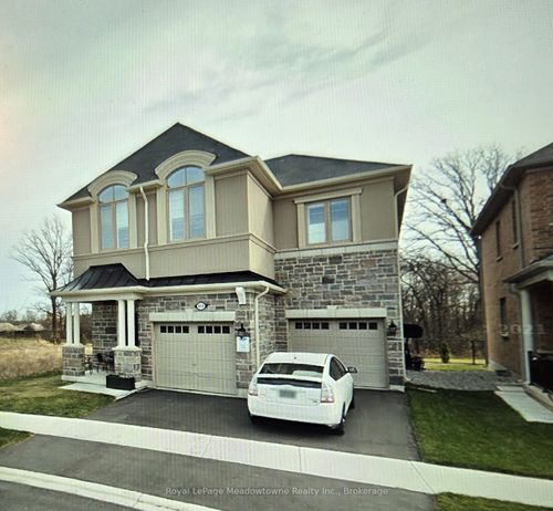 lower-level-613 Juneberry Crt, Milton, ON, L9E1M8 | Card Image