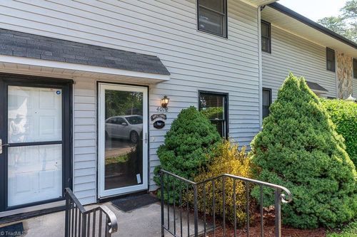 115-4012 S Bend Dr, Winston-Salem, NC, 27107-6920 | Card Image