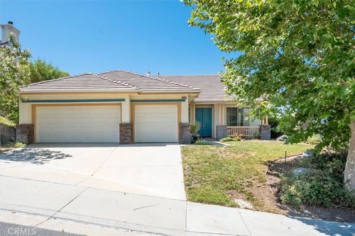 14320 Sequoia Rd, Canyon Country, CA, 91387-6201 | Card Image